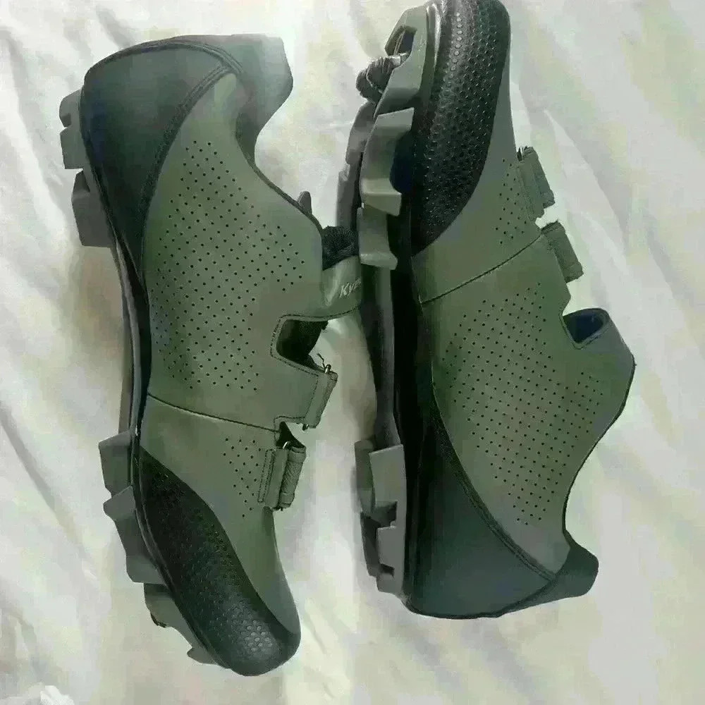 Kyeedo men’s Biking shoes. NWOT. Size 11 (44) - Picture 3 of 4